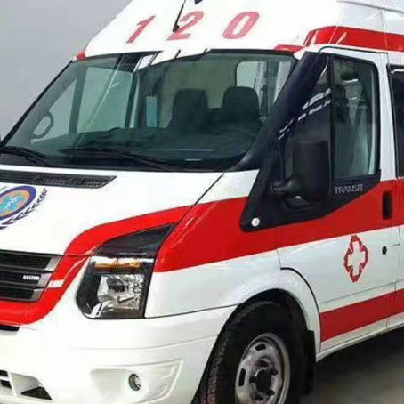 白云非急救护送病人转院租赁救护车的优缺点对比